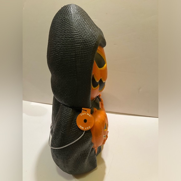 NWT TARGET HYDE & EEK LIGHT UP PUMPKIN GRIM REAPER. - Picture 5 of 12
